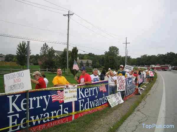 pro-Kerry protesters