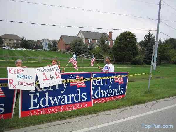 pro-Kerry protesters